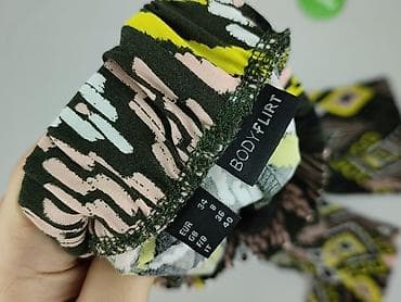 spodnie hello kity: Bodyflirt, Spodnie materiałowe damskie, rozmiar 2XS — 4