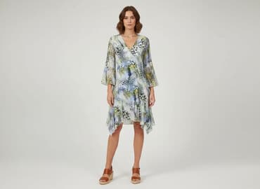 clow sukienki: Sukienka damska, rozmiar M — 1