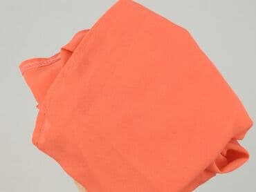 Ubrania damskie: Bluzka damska, S — 5