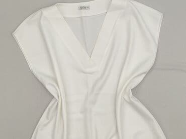 aplikacje z ubraniami: Bluzka damska, rozmiar XL — 1