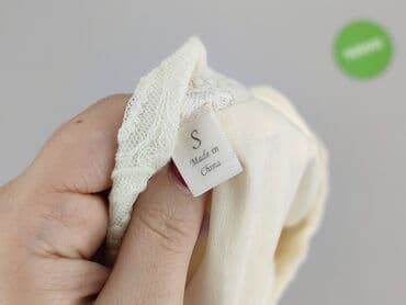 spodenki biale: Szorty damskie, S — 4