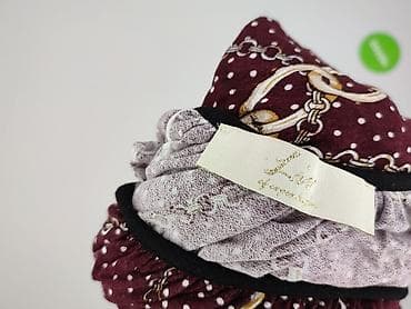 Ubrania damskie: Bluzka damska, rozmiar S — 5