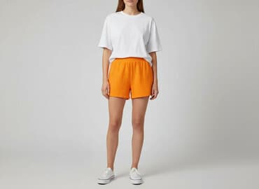 zimowe krótkie spodenki: House, Szorty damskie, rozmiar M — 1