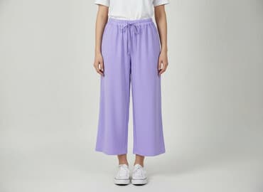 krótkie spodenki z szerokimi nogawkami: Spodnie materiałowe damskie, rozmiar S — 6