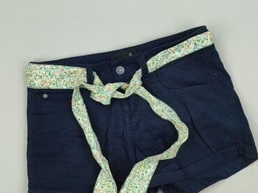 prowadzenie pojazdu w klapkach: Converse, Szorty damskie, M — 1