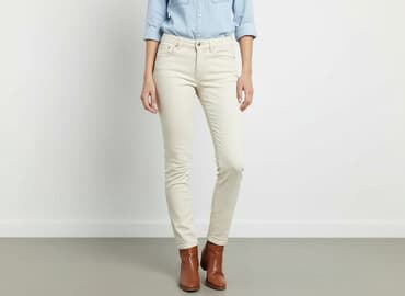 beżowe jeansy damskie: Jeansy damskie, rozmiar S — 9