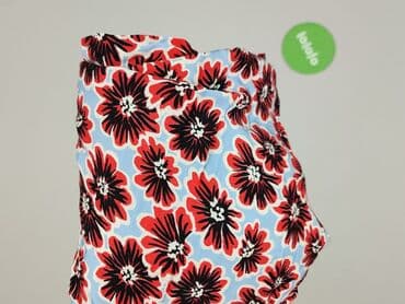 krótkie spodenki z szerokimi nogawkami: Spodnie damskie, rozmiar S — 5