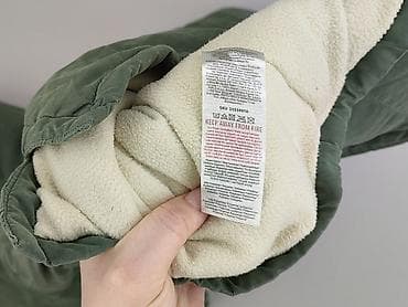 reserved czapki: Kurtka zimowa, Destination, 11 lat, 140-146 cm, stan - Bardzo dobry — 4