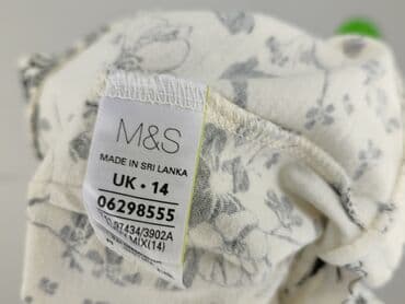 koszule marks spencer: Marks & Spencer, Футболка жіноча, розмір One size — 6