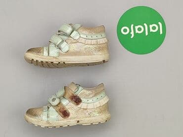 kapcie w ccc: Sport shoes 24, Used — 3