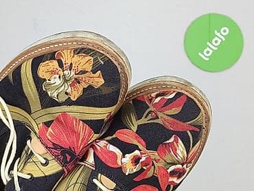 biale trampki mustang: Półbuty dla mężczyzn, rozmiar 43 — 5