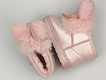 deezee spodenki: Buciki niemowlęce, 19, stan - Bardzo dobry — 1