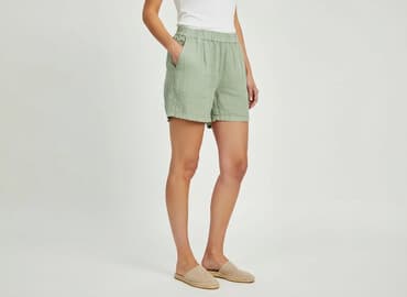 krótkie lniane spodenki: Unisono, Szorty damskie, rozmiar One size — 6