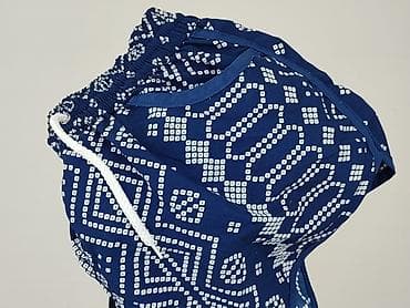 nike shorty: Shorts for women, size L — 5