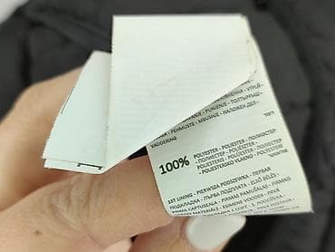 vulcano kurtki: Жилетка жіноча, розмір S — 5