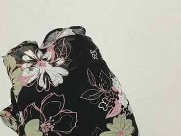 bluza z napisem chillin: Bluzka damska, 4XL — 6