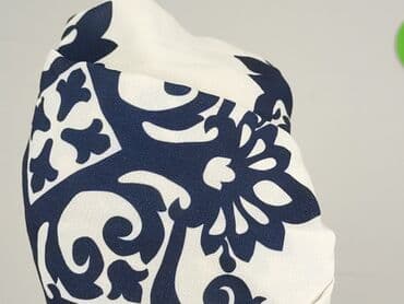 bluzka damska z nadrukiem: Жіноча блуза, розмір M — 6