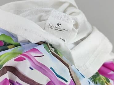 50 style t shirty damskie: Футболка жіноча, розмір M — 4