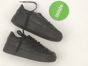 czarna sukienka i białe trampki: Sneakersy damskie, rozmiar 37 — 4