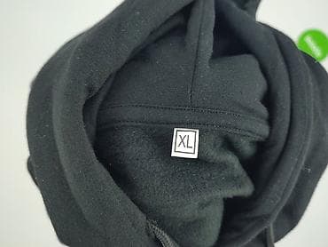 centrum mody: Adidas, Bluza z kapturem dla mężczyzn, rozmiar XL — 4