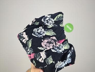 botanical: Damskie spodnie w kwiaty - Wzór: kwiatowy na czarnym tle (odcienie — 4