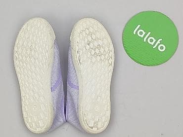 Dziecięce obuwie: Trampki 30, Używany — 3