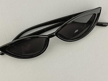 czapka wednesday: Okulary, Przeciwsłoneczne, Kocie oczy kształt, stan - Bardzo dobry — 1