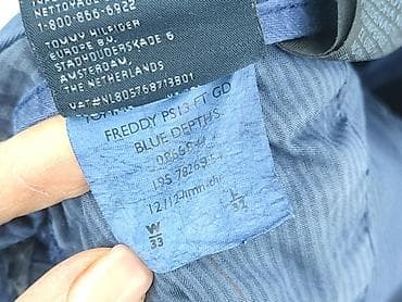 basic koszulka biala: Hilfiger Denim, Chinosy dla mężczyzn, rozmiar L — 6