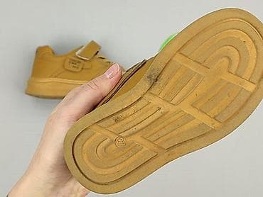 moro dresy: Buty sportowe 27, Używany — 4