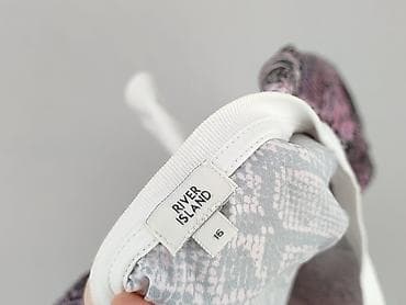 pull and bear bluza czarna: River Island, T-shirt damski, rozmiar 2XL — 4