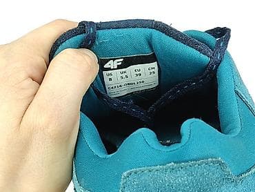 sizer buty: 4F, Sneakersy dla mężczyzn, rozmiar 39 — 5
