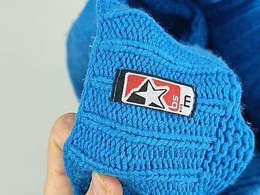 Women: Women`s sweater, size M — 4