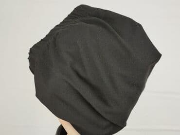 krótkie spodenki i nogi z cellulitem: Shein, Szorty damskie, S — 5