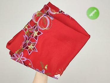 Дім і сад: Серветка 78 x 78, колір - Червоний, стан - Дуже гарний — 4