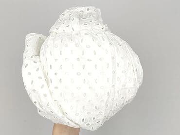 biale bluzki z bufiastymi rekawami: Bluzka damska, rozmiar M — 6