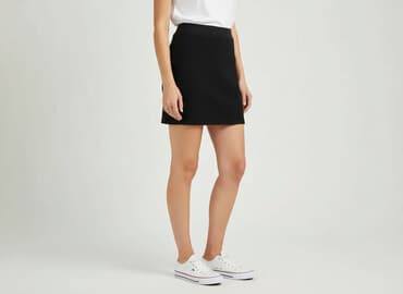 obcisła spódniczka czarne: H&M, Women`s skirt, size XS — 1