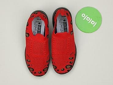 converse cdg pl: Damskie slip-on GAN EN YOUNI – czerwone, wzór w cętki - Typ: lekkie — 2