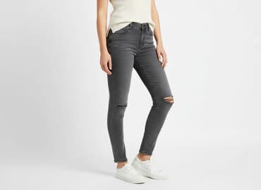 rajstopy z dziurami: Jeansy damskie, rozmiar S — 6