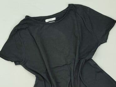 Women`s T-shirt, size XS