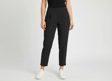 stradivarius spodnie cargo czarne: Stradivarius, Spodnie materiałowe damskie, rozmiar M — 1