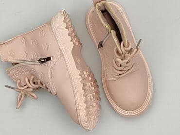 bluzka basic hm: Kozaki 30, Używany — 1