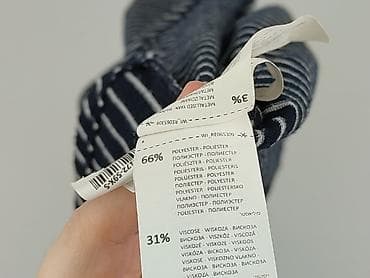 emg collection bluzki: T-shirt damski, rozmiar S — 4