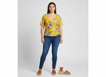 koszulka z kwiatem stradivarius: TU Woman, Bluzka damska, XL — 7