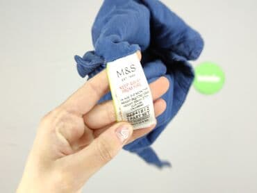 biale spodnie woskowane: Ogrodniczki, Marks & Spencer, 3-6 miesięcy, stan - Bardzo dobry — 4