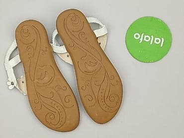 jasne buty: Sandały damskie, rozmiar 40 — 4