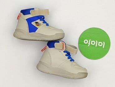 klapki i skarpety moda: Кросівки 22, Б/в — 3