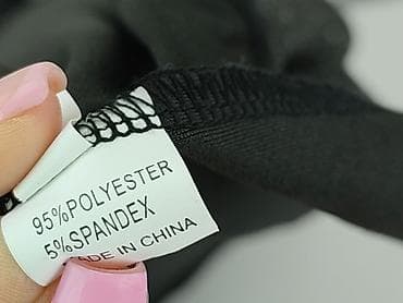 Сукні: Сукня жіноча, розмір L — 6