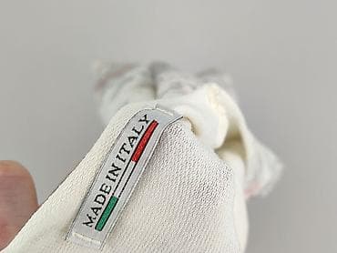 rozmiar bluzki: Bluzka damska, rozmiar 6XL — 4