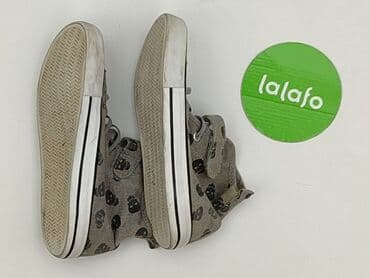 kapcie futrzane ccc: Buty sportowe Reserved, 33, Używany — 4