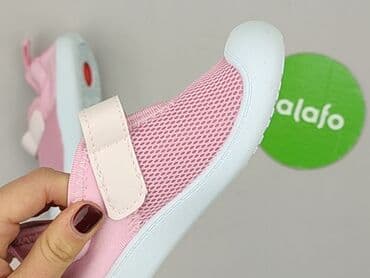 sandały z futerkiem ccc: Baby shoes, Elefanten, 24, condition - Perfect — 6